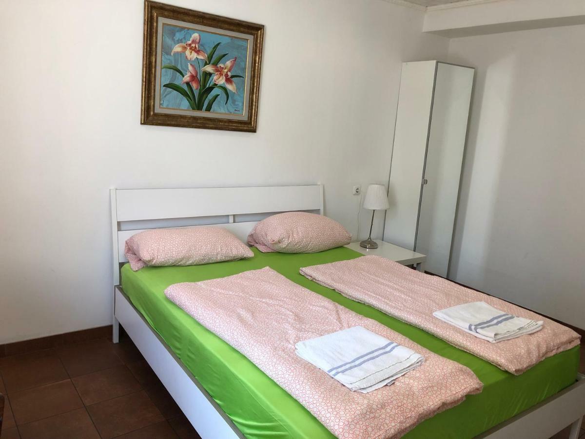 Pension Adler Любек Экстерьер фото